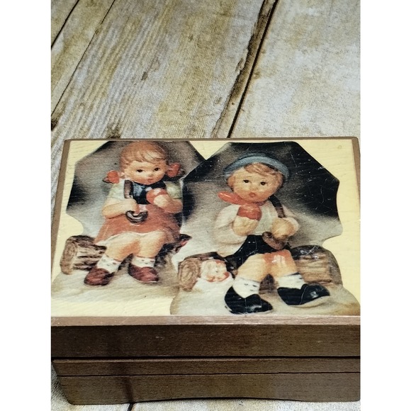Vtg Hummel Kids Wood Music Box Japan  (ebab) - Picture 2 of 8